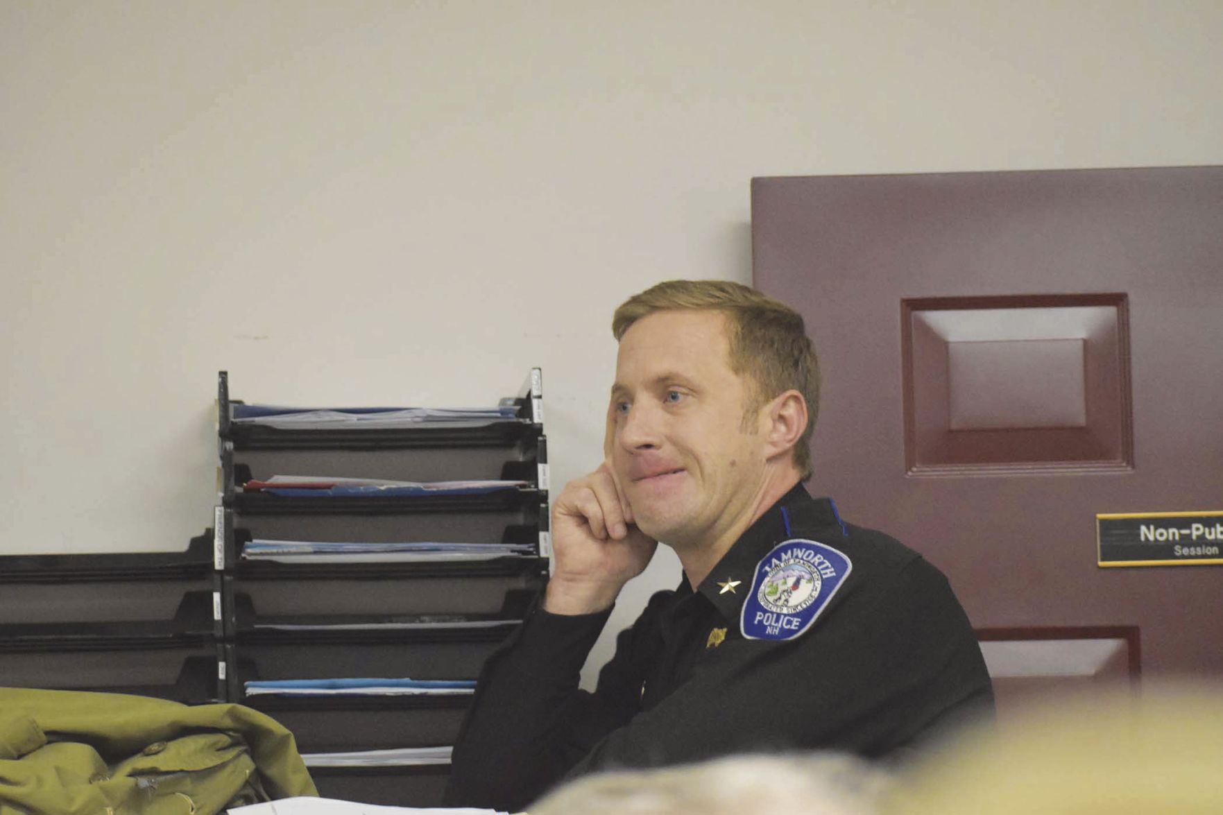 Tamworth police chief questions selectmen's critique